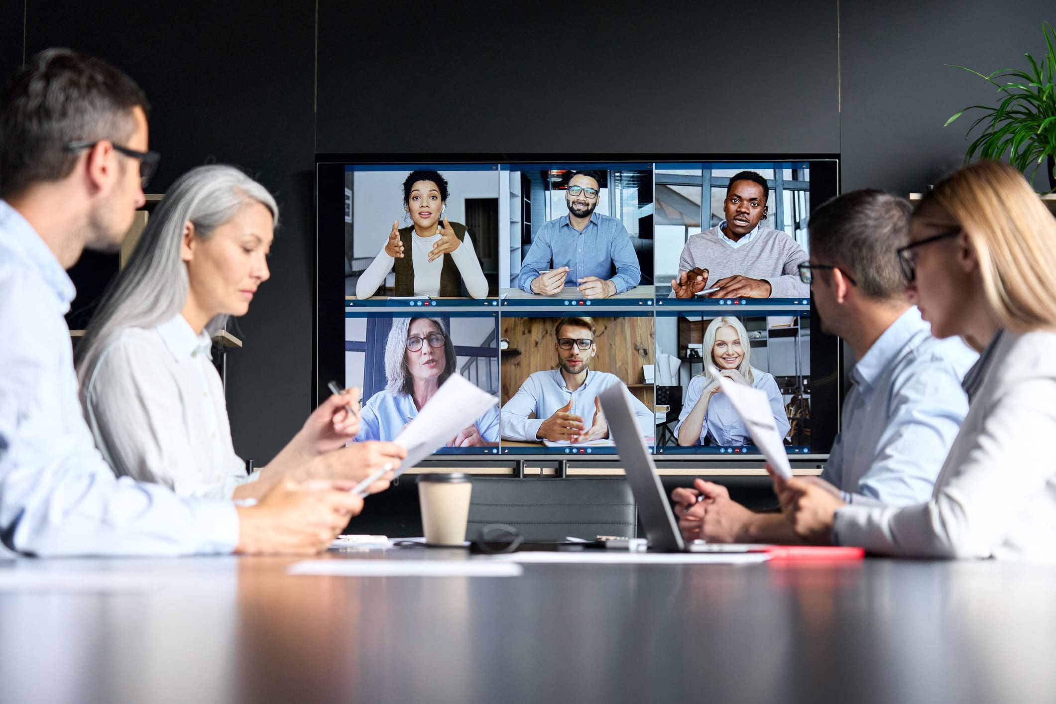 remote_work_istock-1325899588